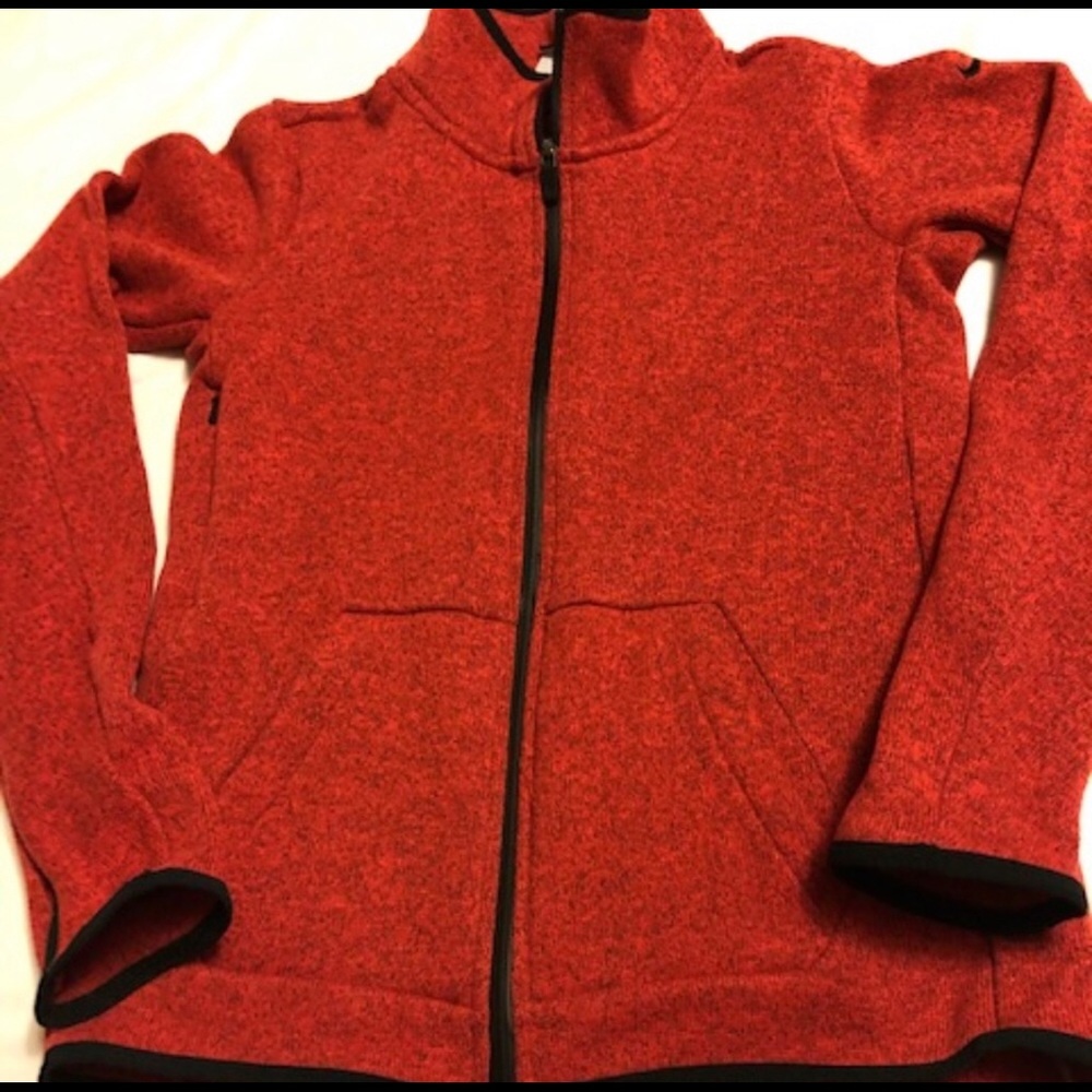 Nike Zip-up similar to Patagonia Better Sweater